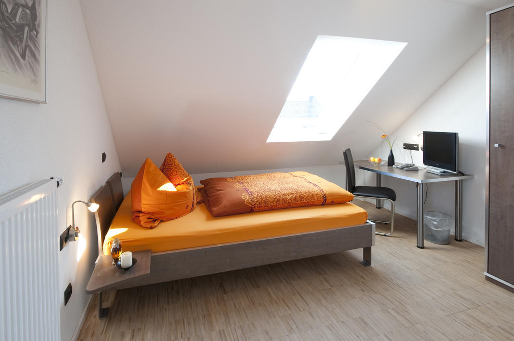 Hotel Merlin Filderstadt Esterno foto